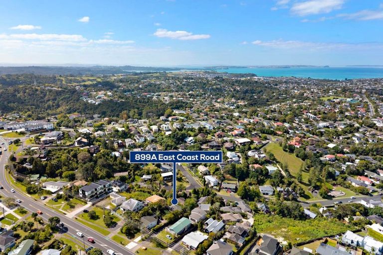 Photo of property in 899a East Coast Road, Northcross, Auckland, 0632