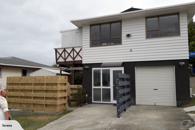 Photo of property in 23 Mapplebeck Street, Titahi Bay, Porirua, 5022