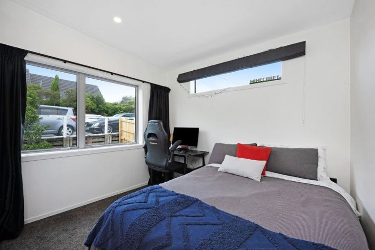 Photo of property in 5 Cunliffe Street, Johnsonville, Wellington, 6037