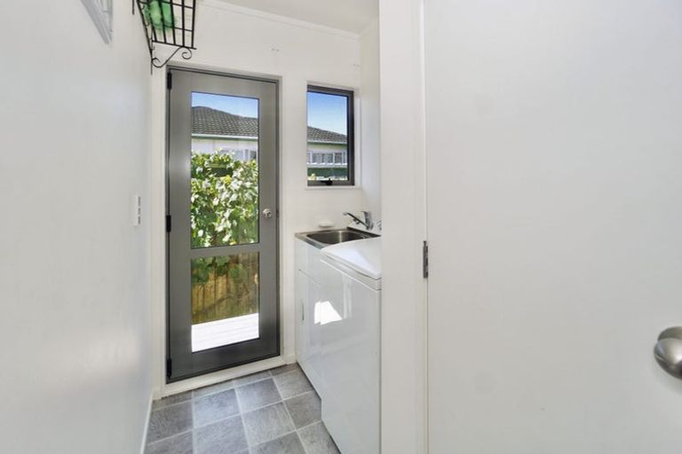 Photo of property in 1 Glen Terrace, Te Puke, 3119