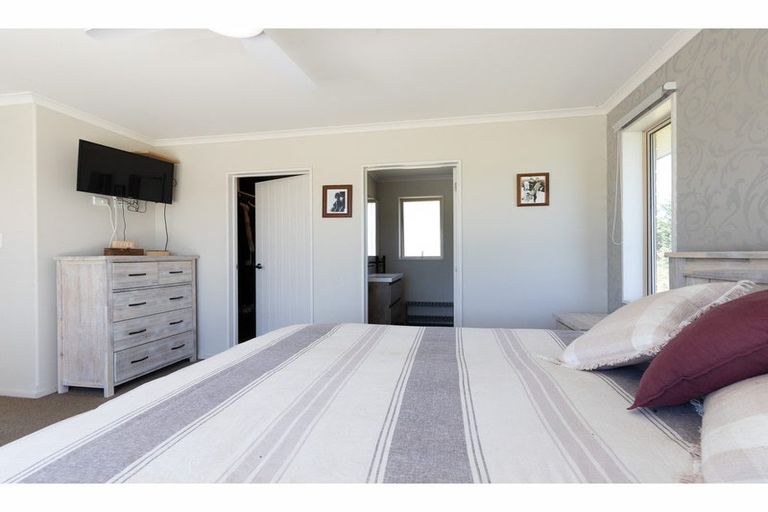 Photo of property in 60 Rands Road, Fernside, Rangiora, 7471