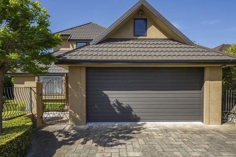 Photo of property in 7 Summerhays Street, Terrace End, Palmerston North, 4410