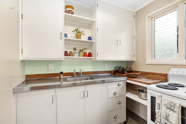 Photo of property in Aldrin Court, 3/21 Te Wharepouri Street, Berhampore, Wellington, 6023