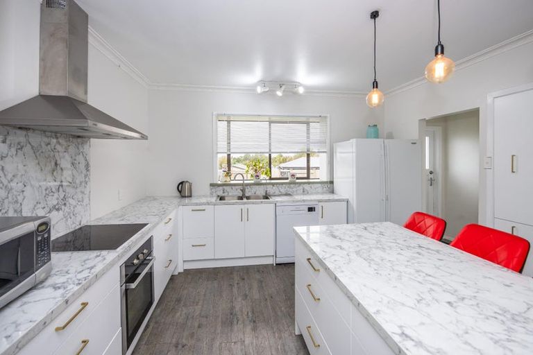 Photo of property in 16 Herbert Street, Kihikihi, Te Awamutu, 3800