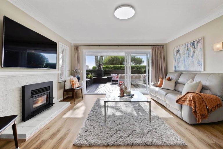 Photo of property in 54 Drake Street, Howick, Auckland, 2014