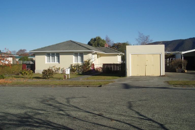 Photo of property in 7 Elizabeth Street, Waimate, 7924