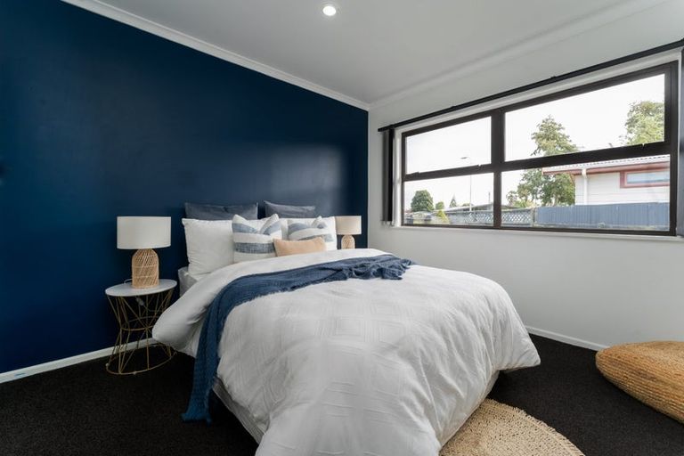 Photo of property in 31 Apollo Parade, Milson, Palmerston North, 4414