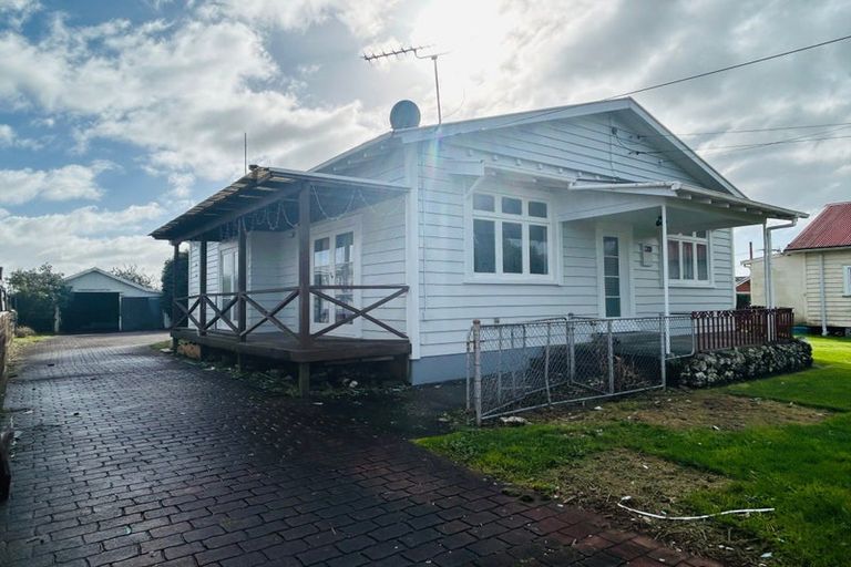 Photo of property in 3 Arawa Street, Papakura, 2110
