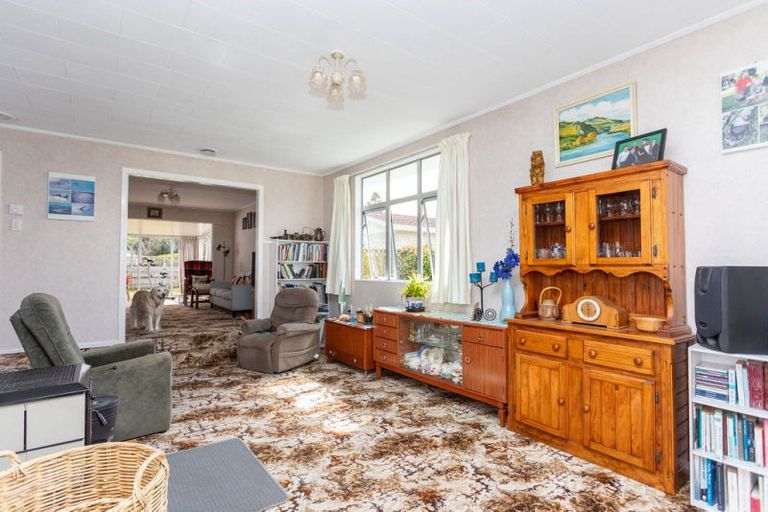 Photo of property in 8 Madrid Street, Dannevirke, 4930