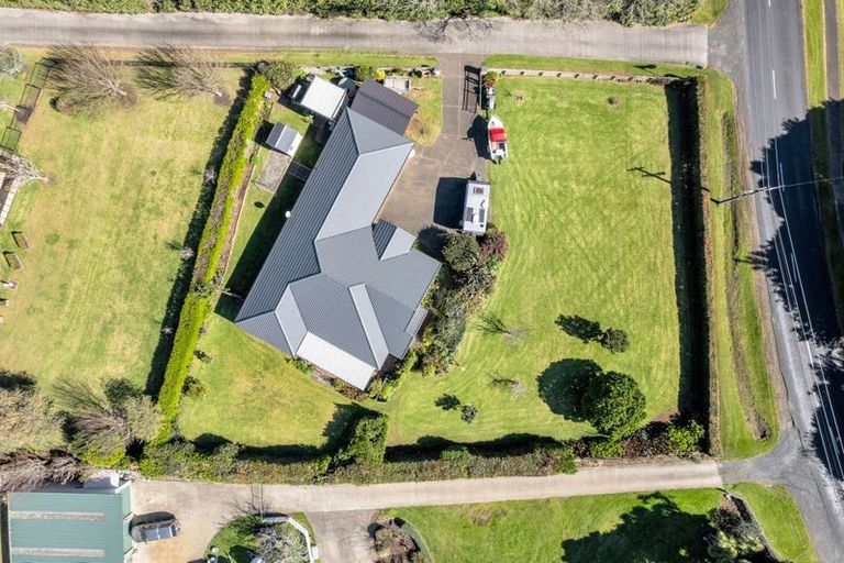 Photo of property in 137 Colombo Road, Waiuku, 2123