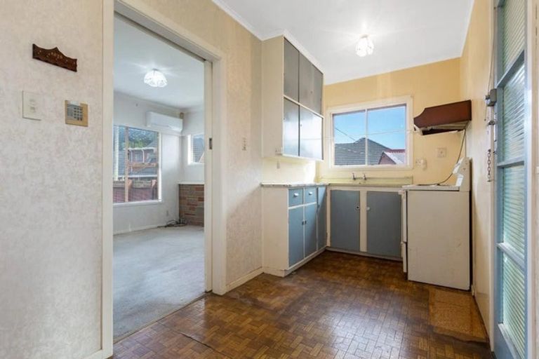 Photo of property in 42 Landscape Road, Papatoetoe, Auckland, 2025