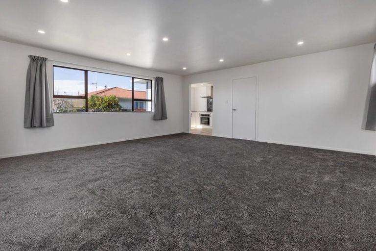 Photo of property in 21 Ferguson Street, Levin, 5510