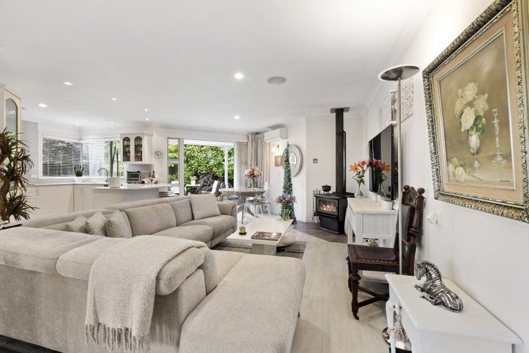 Photo of property in 11a Kent Street, Levin, 5510