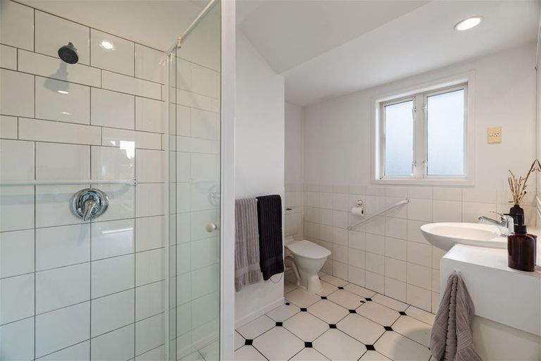 Photo of property in 1/16 Hanover Place, Ilam, Christchurch, 8041