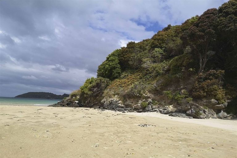 Photo of property in 7d Kamahi Road, Halfmoon Bay / Oban, Stewart Island, 9818