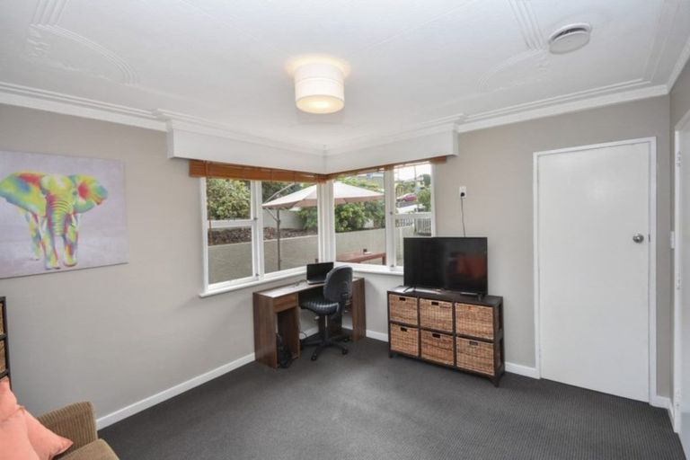 Photo of property in 39 Waldron Crescent, Green Island, Dunedin, 9018