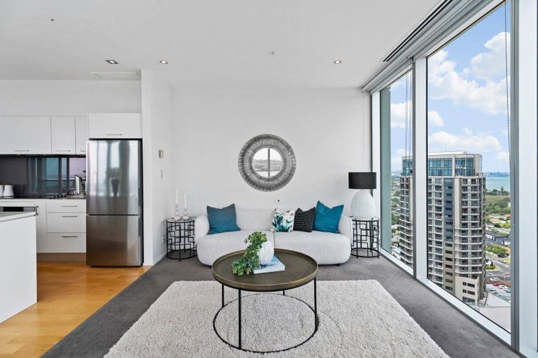 Photo of property in Sentinel Apartments, 1904/3 Northcroft Street, Takapuna, Auckland, 0622