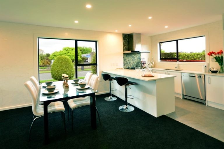 Photo of property in 20 Cardinal Drive, Hillmorton, Christchurch, 8025