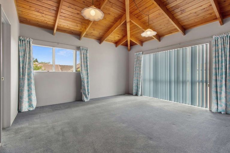 Photo of property in 16 Gillam Crescent, Springfield, Rotorua, 3015