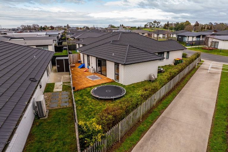 Photo of property in 2/34 Maggie Place, Chartwell, Hamilton, 3281