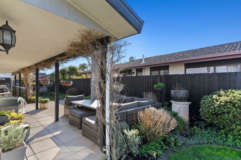 Photo of property in 5 Jacaranda Place, Parklands, Christchurch, 8083