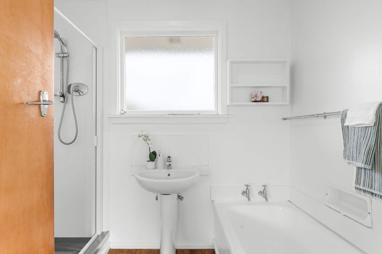 Photo of property in 11 Palmside Street, Somerfield, Christchurch, 8024