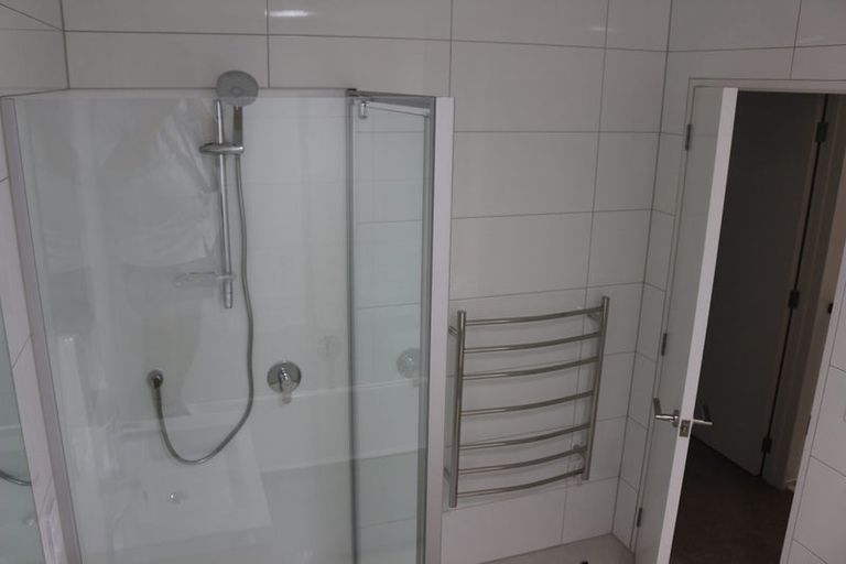 Photo of property in 8 Kawe Marie Lane, Takanini, 2112