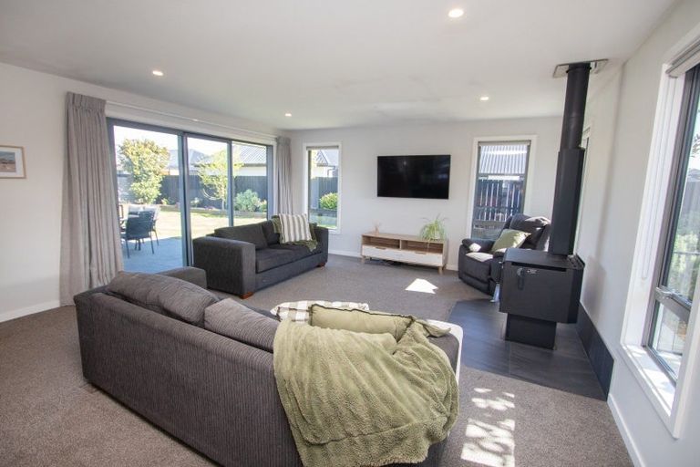 Photo of property in 3 Kelburn Place, Tinwald, Ashburton, 7700