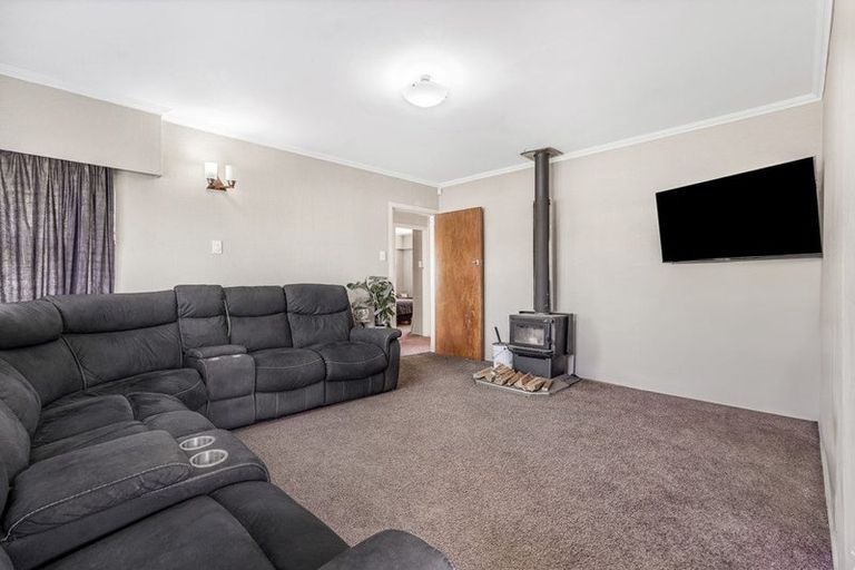 Photo of property in 24 Cotton Street, St Andrews, Hamilton, 3200