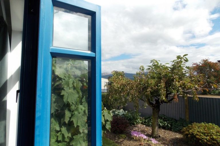 Photo of property in 5b Kepler Place, Te Anau, 9600