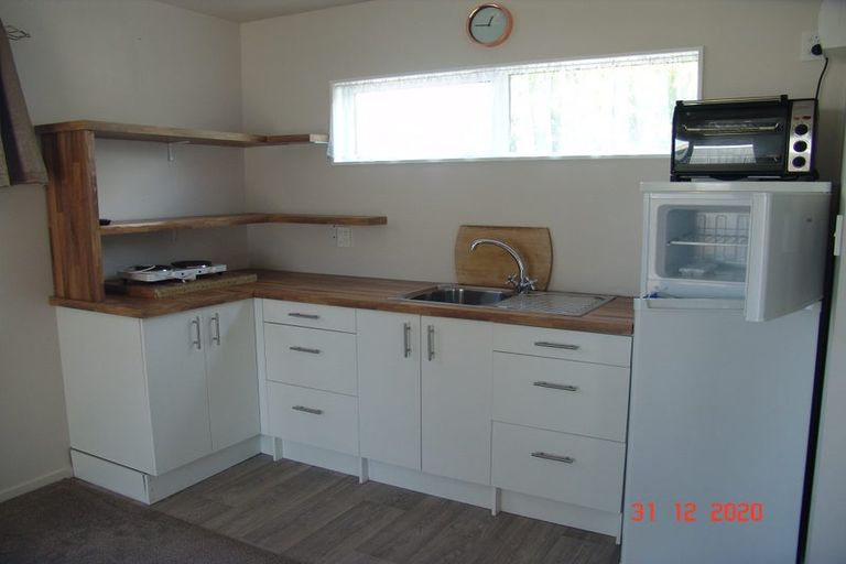 Photo of property in 62 Farquhars Road, Redwood, Christchurch, 8051