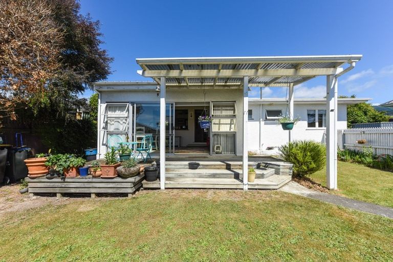 Photo of property in 13 Herbert Street, Richmond, 7020