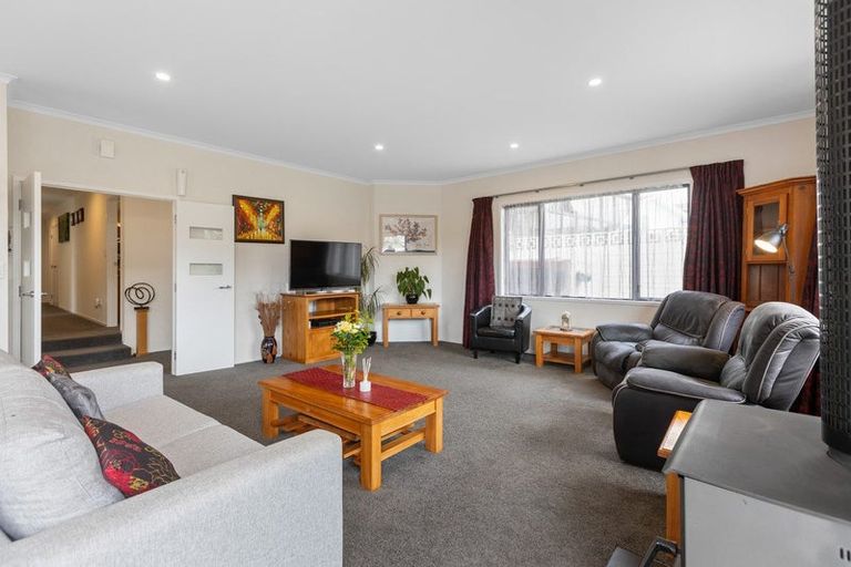 Photo of property in 14 Annandale Street, Lynmouth, New Plymouth, 4310