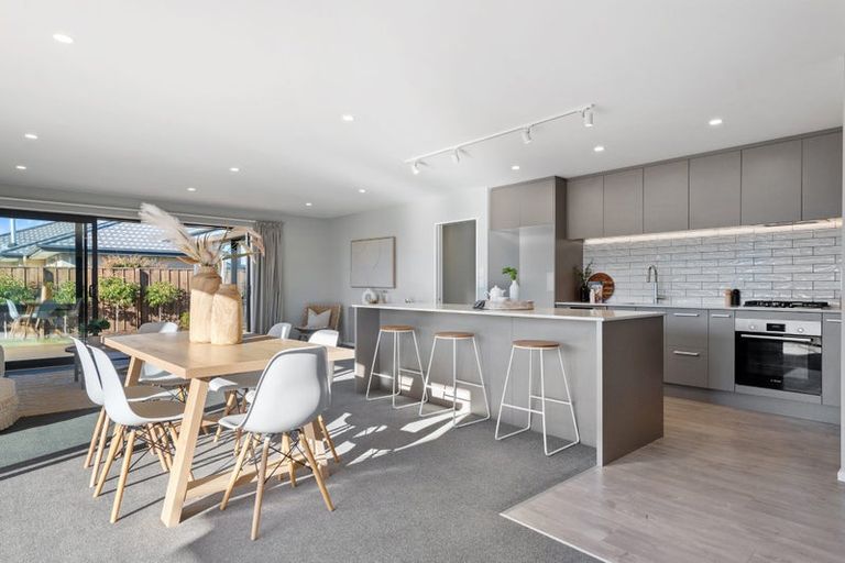 Photo of property in 6 Pahua Street, Pegasus, 7612