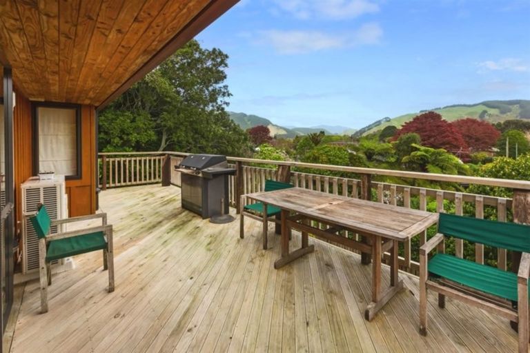 Photo of property in 62b Ngaio Road, Waikanae, 5036