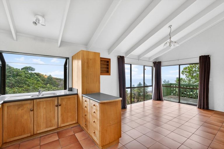 Photo of property in 128 Priestley Terrace, Bluff Hill, Napier, 4110