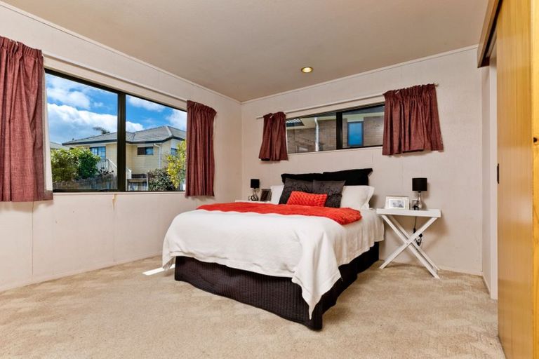 Photo of property in 21 Gala Place, Henderson, Auckland, 0612