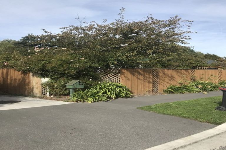 Photo of property in 1/72 Waratah Street, Avondale, Christchurch, 8061