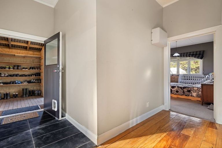 Photo of property in 101 Albert Road, Tokomaru, Palmerston North, 4474