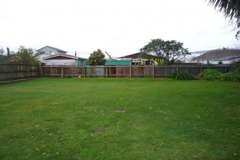 Photo of property in 145 Romilly Street, Westport, 7825