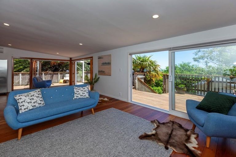 Photo of property in 20 Pingau Street, Paekakariki, 5034