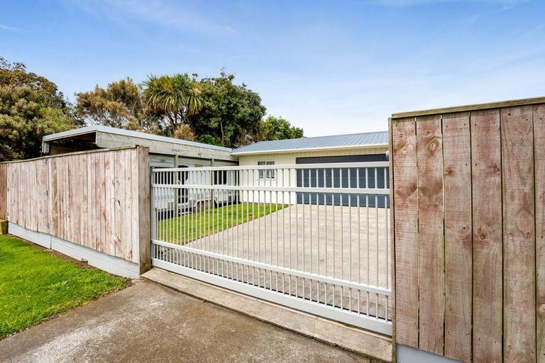 Photo of property in 234 Egmont Street, Patea, 4520