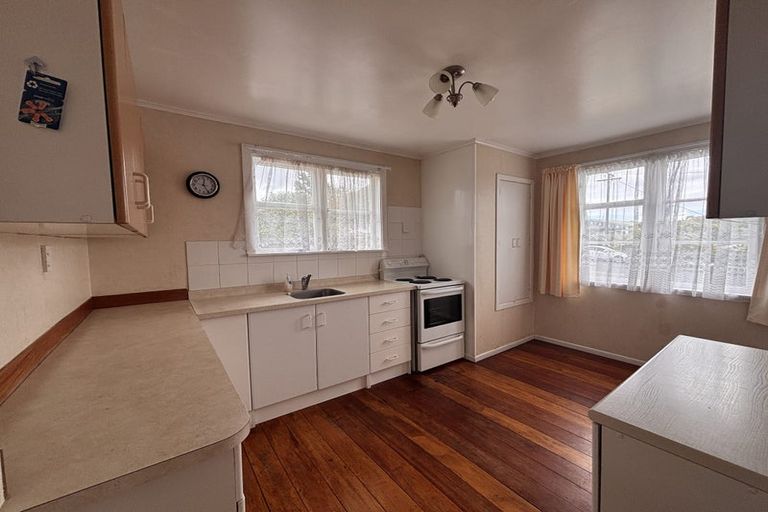Photo of property in 9 Cambridge Street, Putaruru, 3411