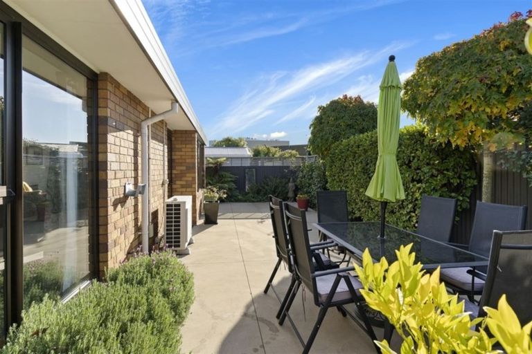 Photo of property in 74 Mary Street, Papanui, Christchurch, 8053