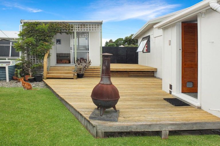Photo of property in 39a Shortt Street, Foxton Beach, Foxton, 4815