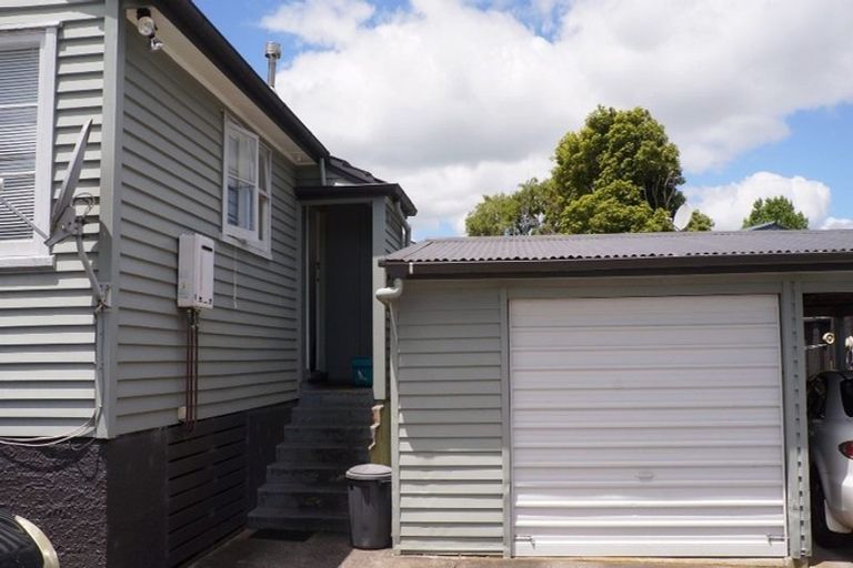 Photo of property in 106 Fairfield Road, Fairfield, Hamilton, 3214