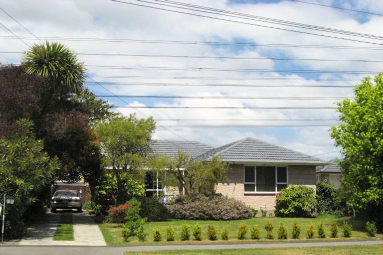 Photo of property in 3 Appleby Crescent, Burnside, Christchurch, 8053