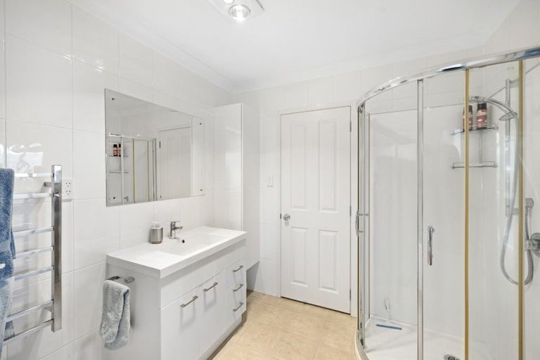 Photo of property in 3 Oakwood Place, Pukekohe, 2120