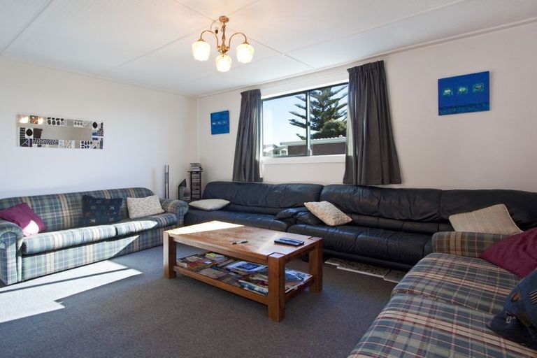 Photo of property in 195 Seaforth Road, Waihi Beach, 3611