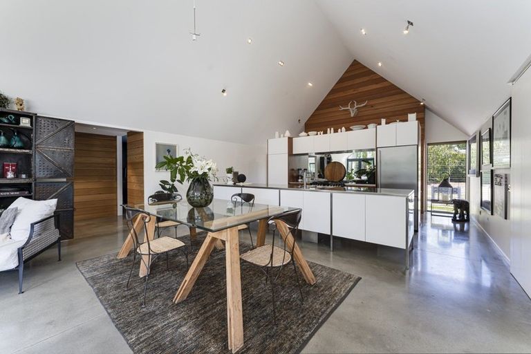 Photo of property in 1 Larkins Way, Arthurs Point, Queenstown, 9371